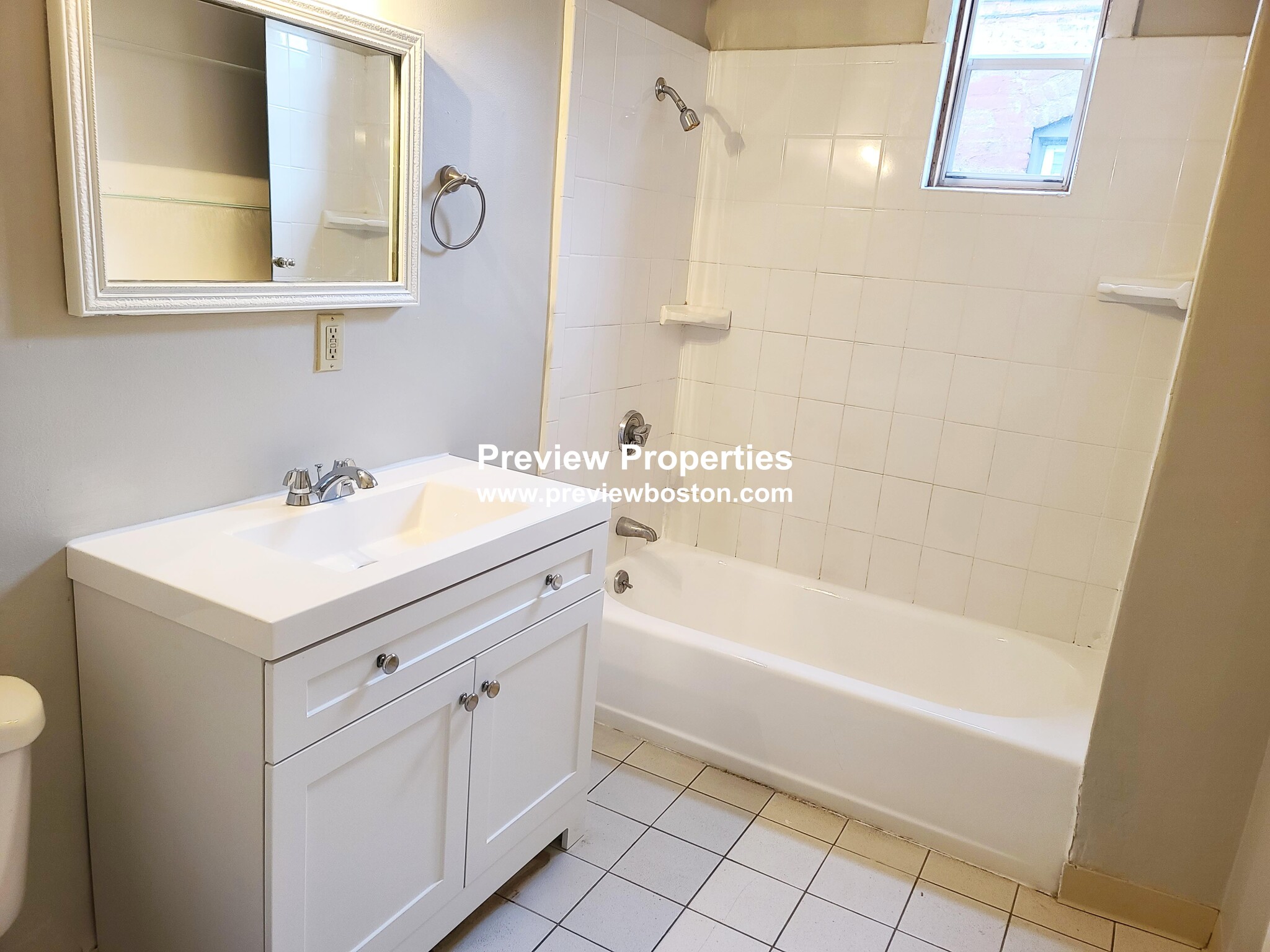 348 Faneuil St, Brighton