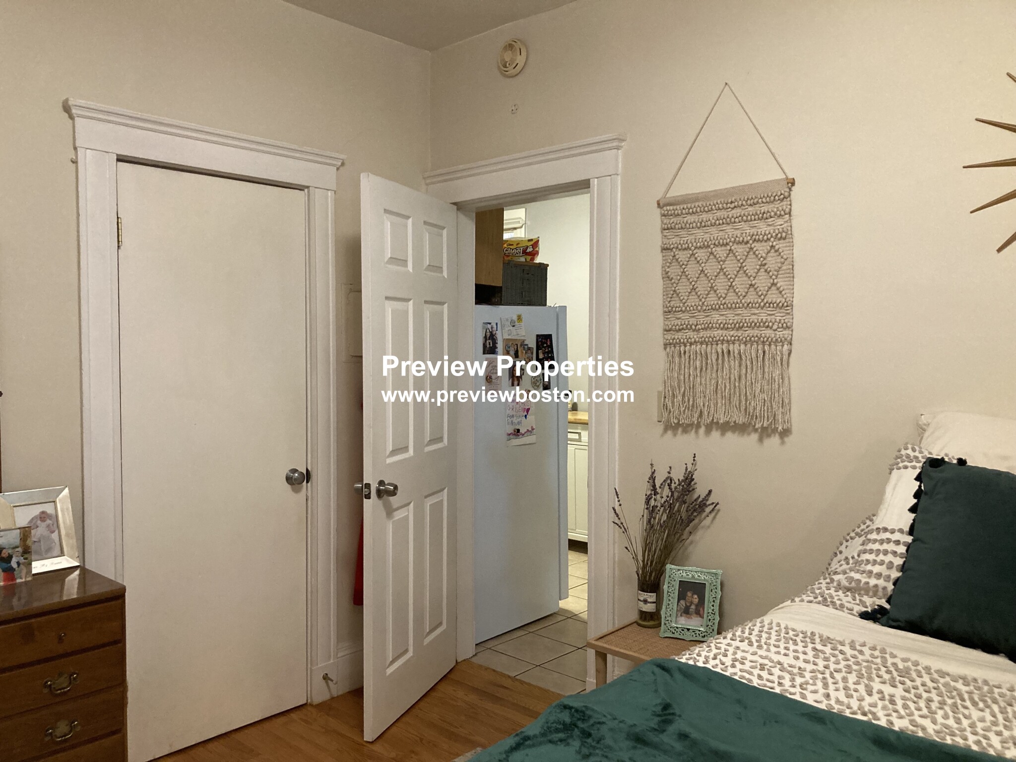 141 Sutherland Rd, Brighton