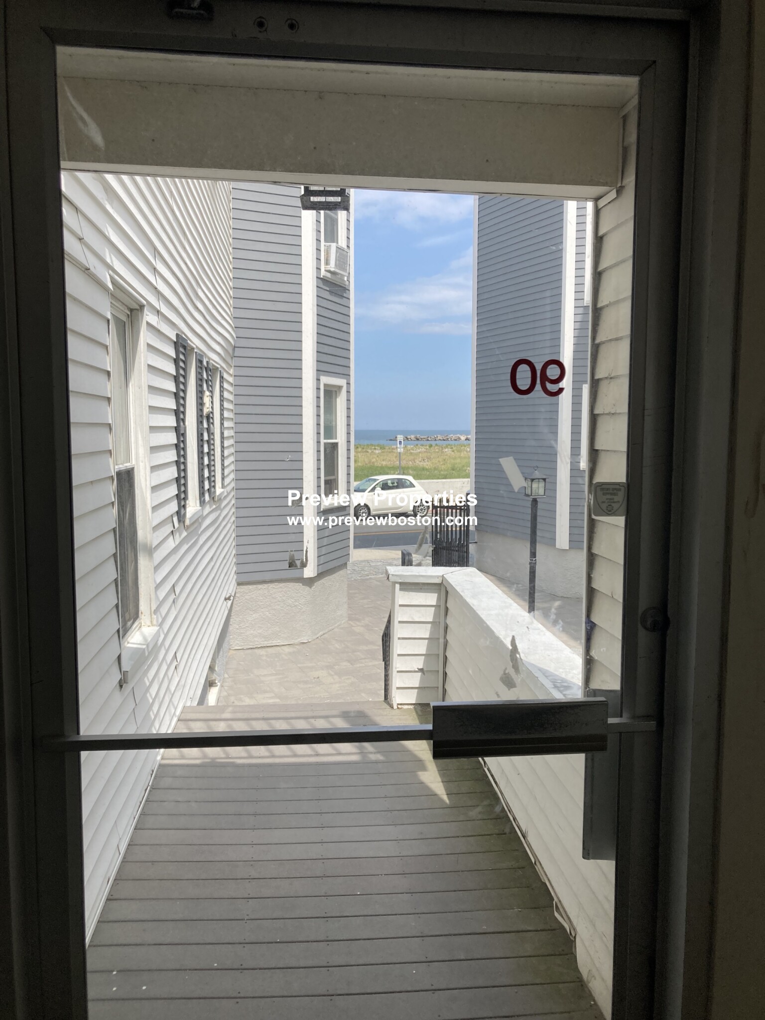 90 Winthrop Shore Dr, Winthrop