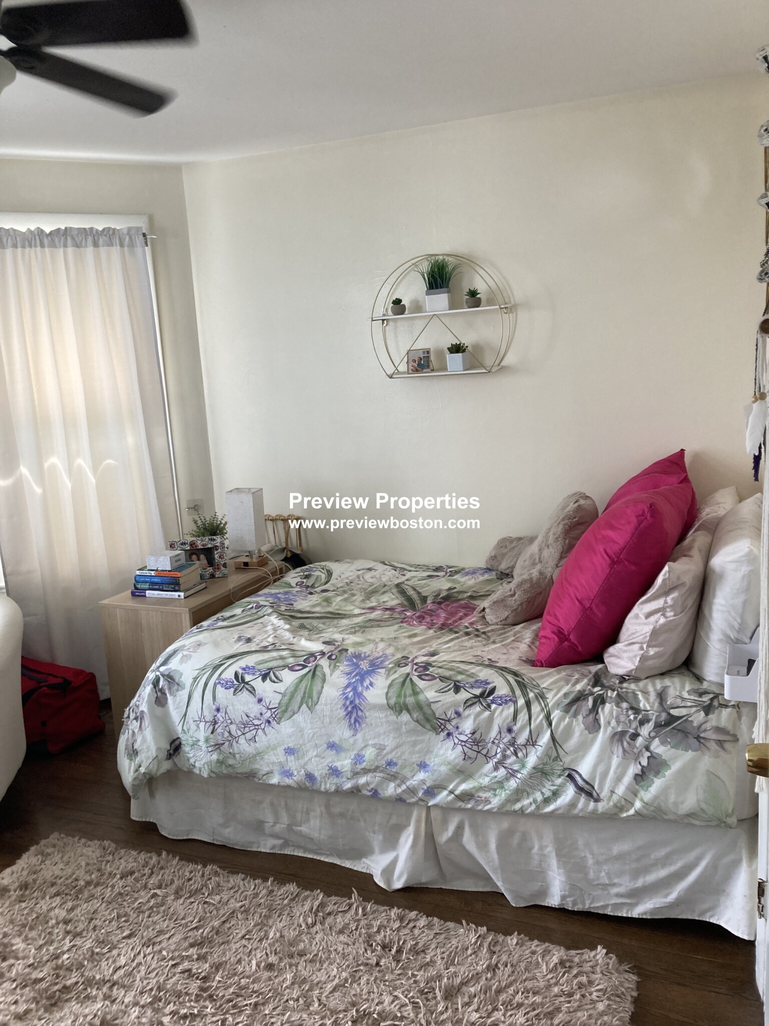 90 Winthrop Shore Dr, Winthrop