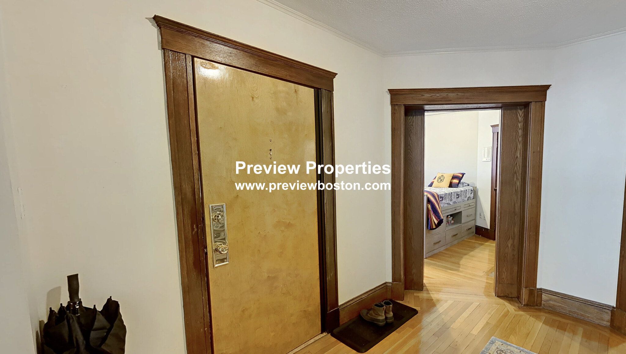 12 Dean Rd, Washington Square