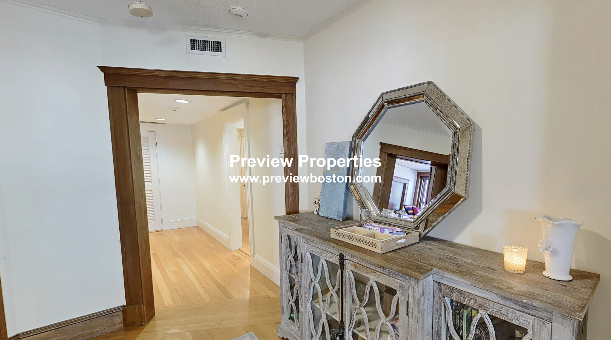 12 Dean Rd, Washington Square