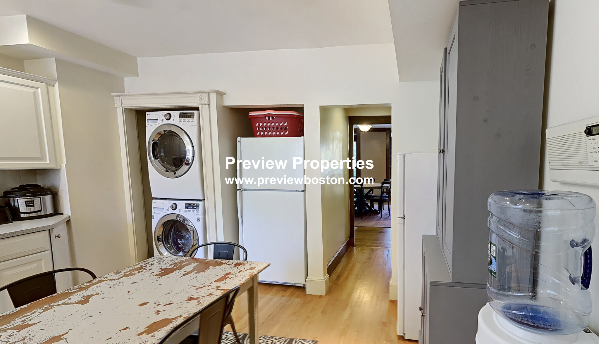 12 Dean Rd, Washington Square