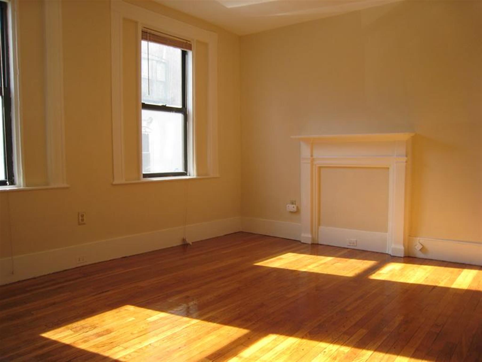 48 Jfk, Harvard Square