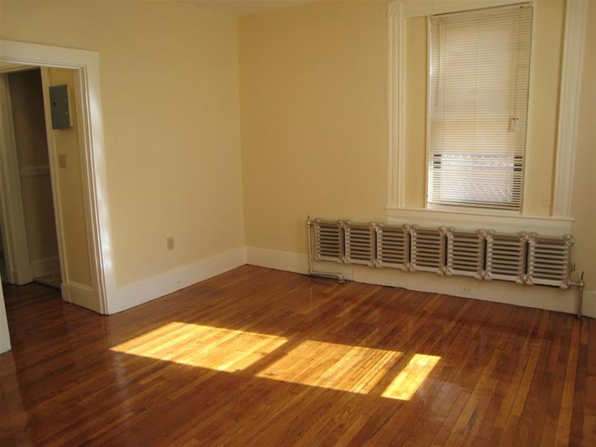 48 Jfk, Harvard Square