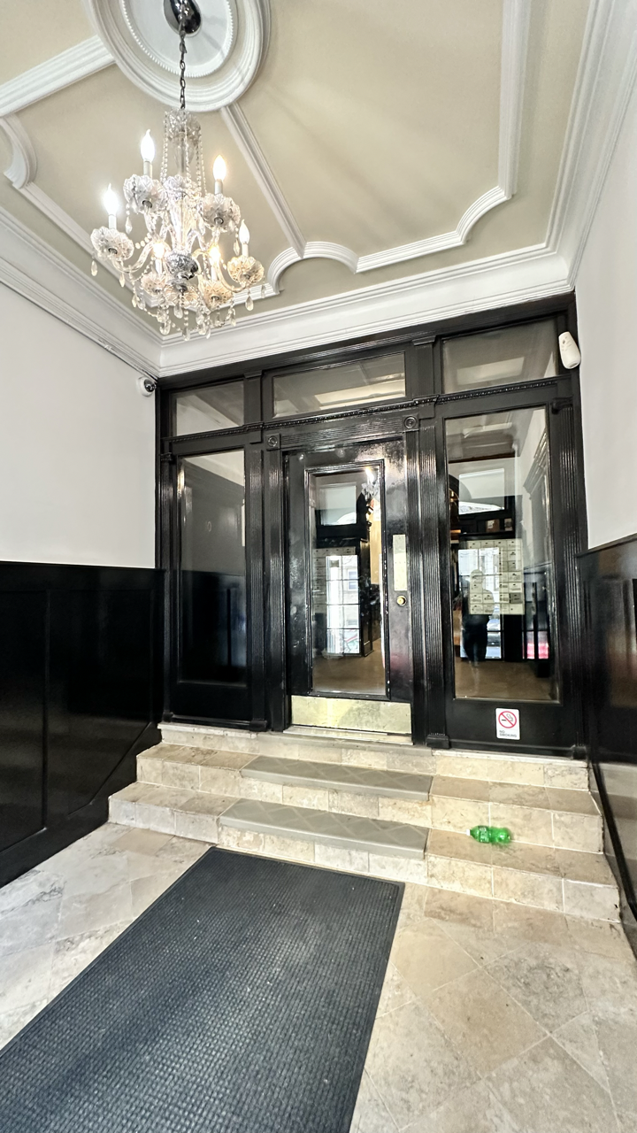 38 Hemenway St, Fenway