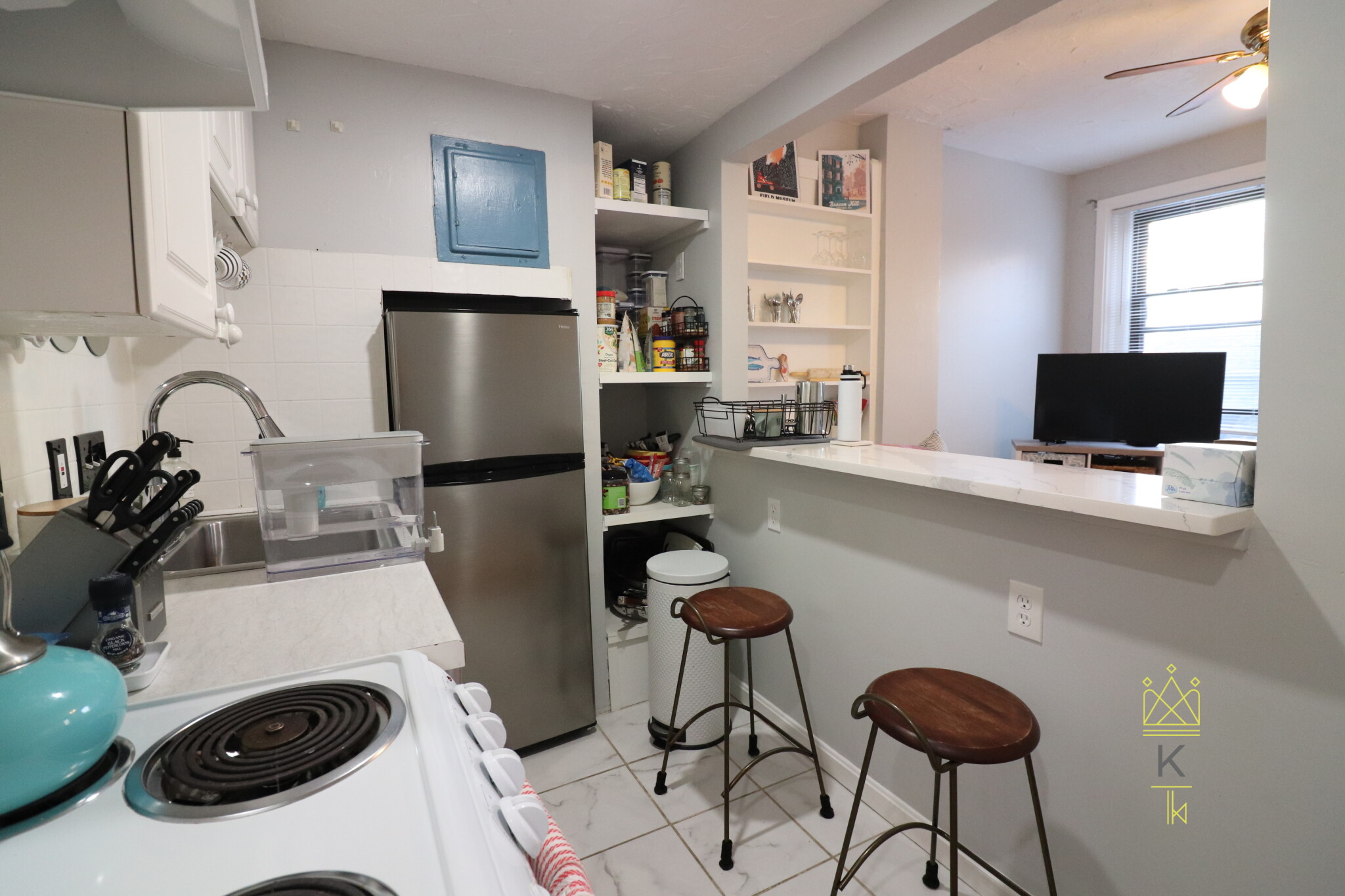 39 Irving St, Beacon Hill