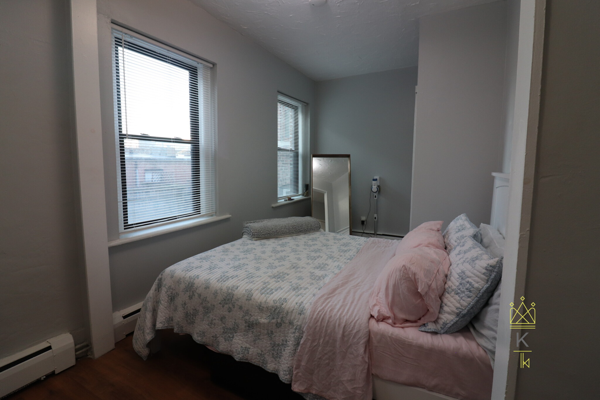 39 Irving St, Beacon Hill