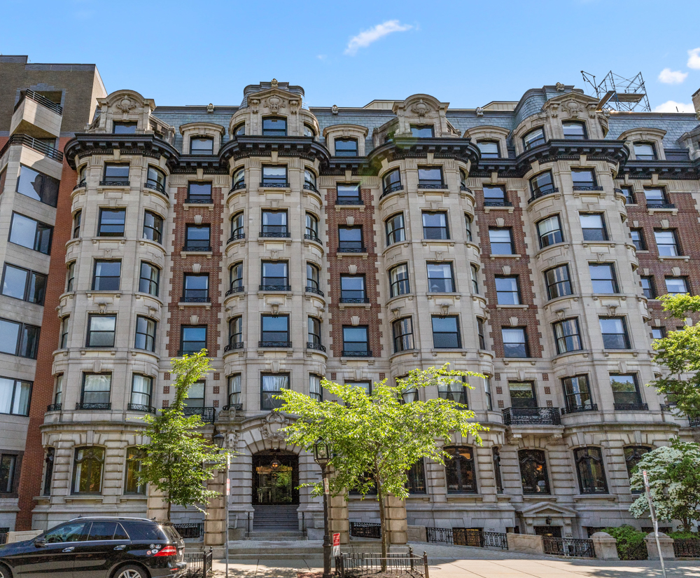 390 Commonwealth Ave, Back Bay