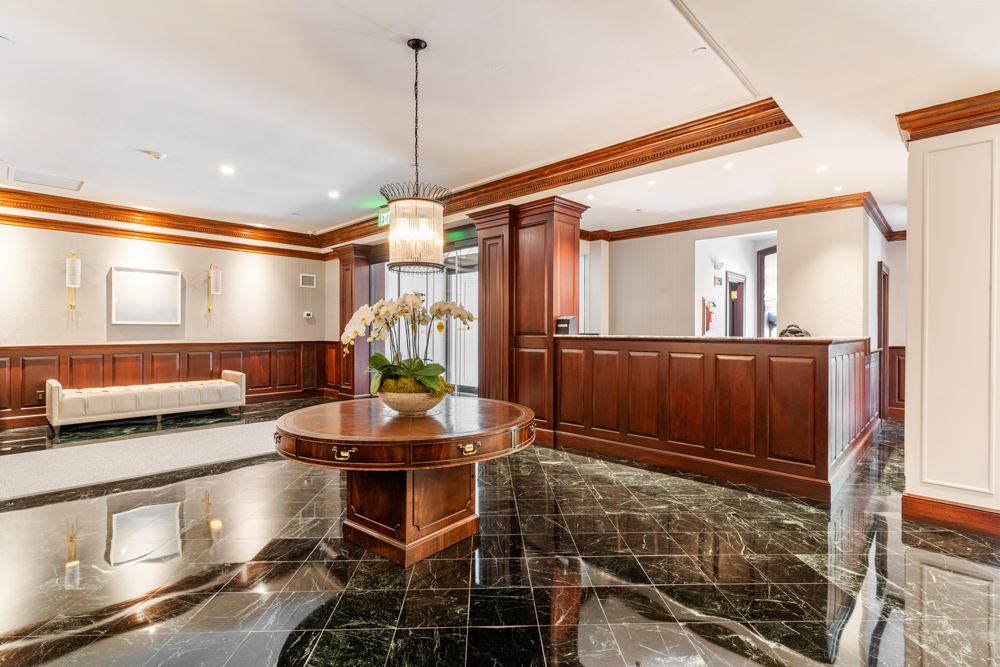 390 Commonwealth Ave, Back Bay