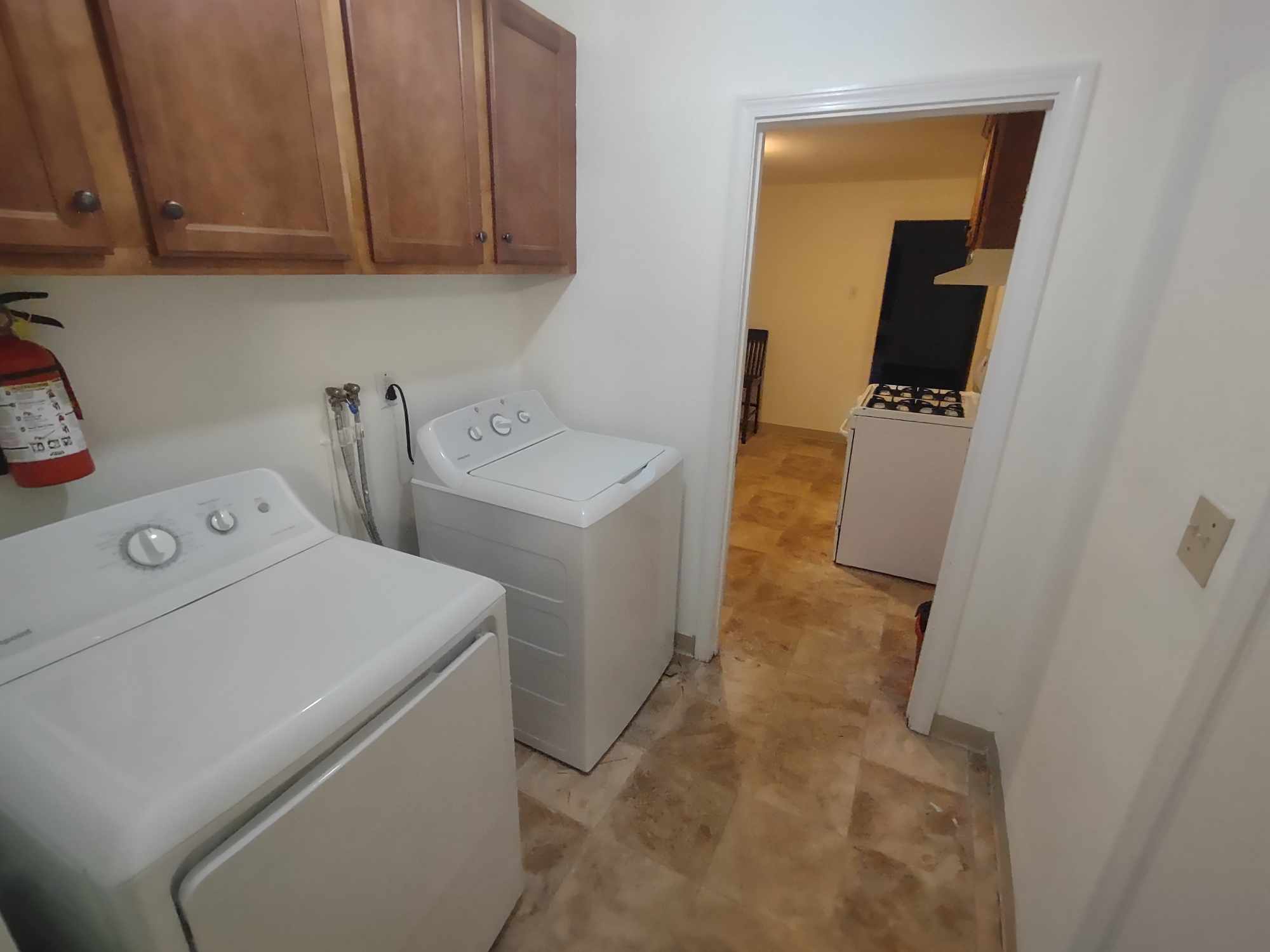 223 Ferry St, Everett