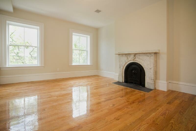 658 Massachusetts Ave, South End