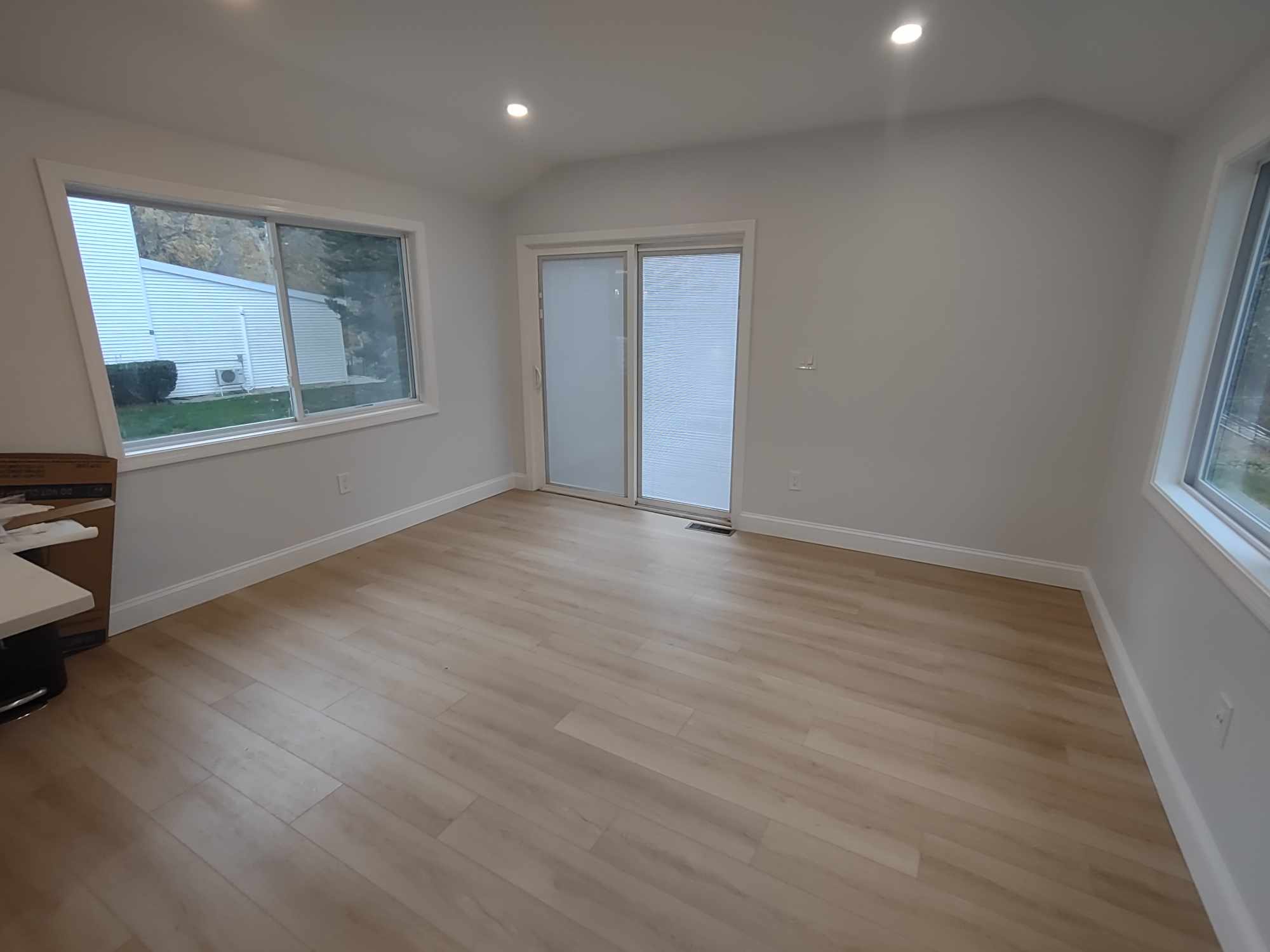 76 Lexington St, Burlington