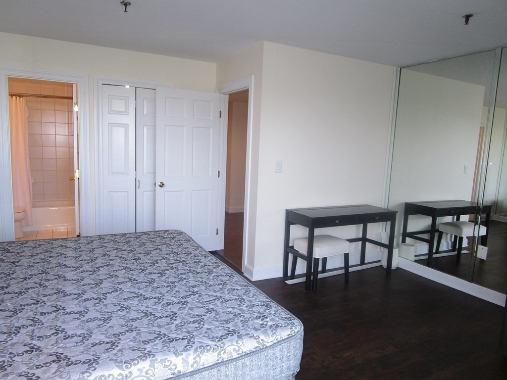 390 Commonwealth Ave, Back Bay