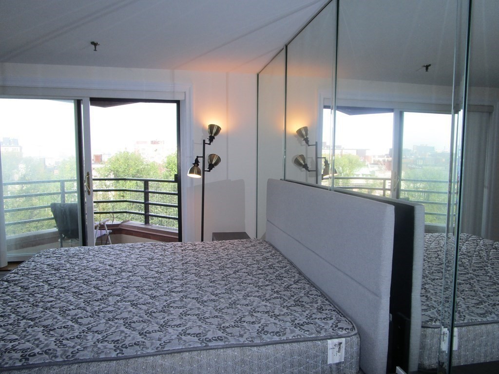 390 Commonwealth Ave, Back Bay