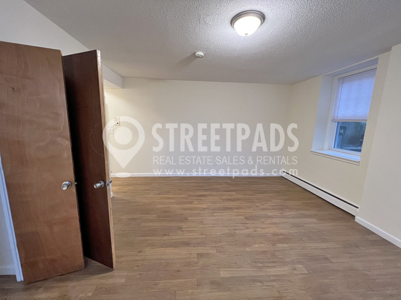 2018 Commonwealth Ave, Brighton