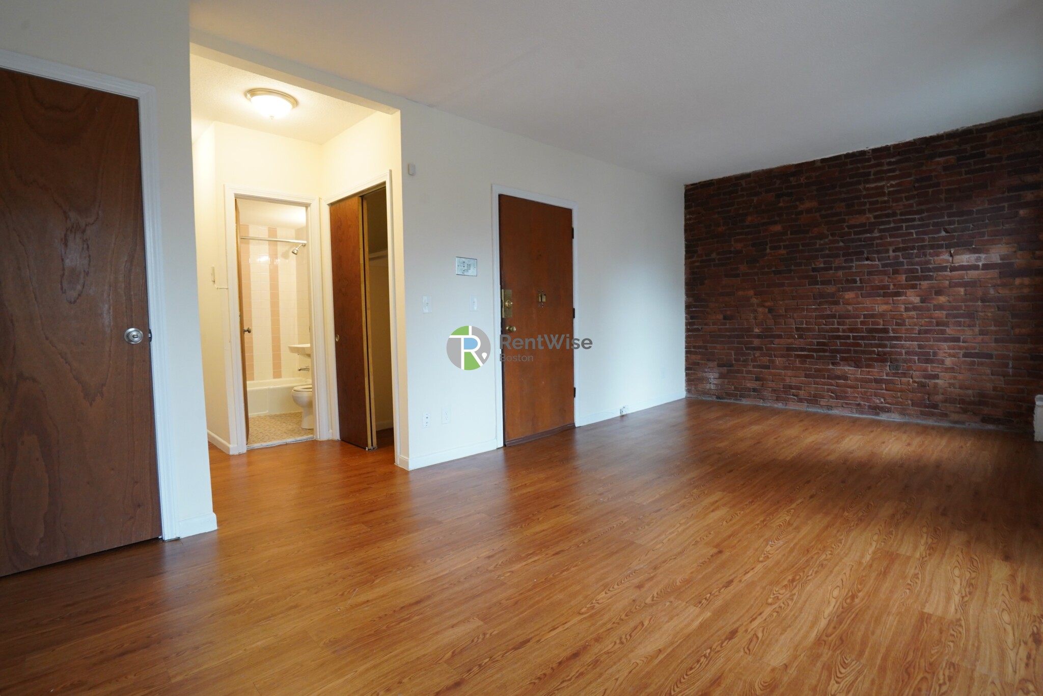 74 South Huntington Ave, Mission Hill