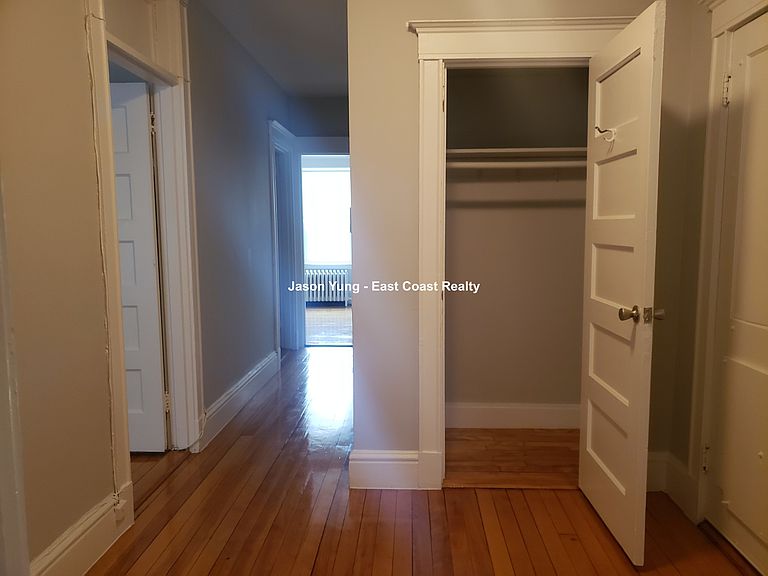 228 South St, Jamaica Plain