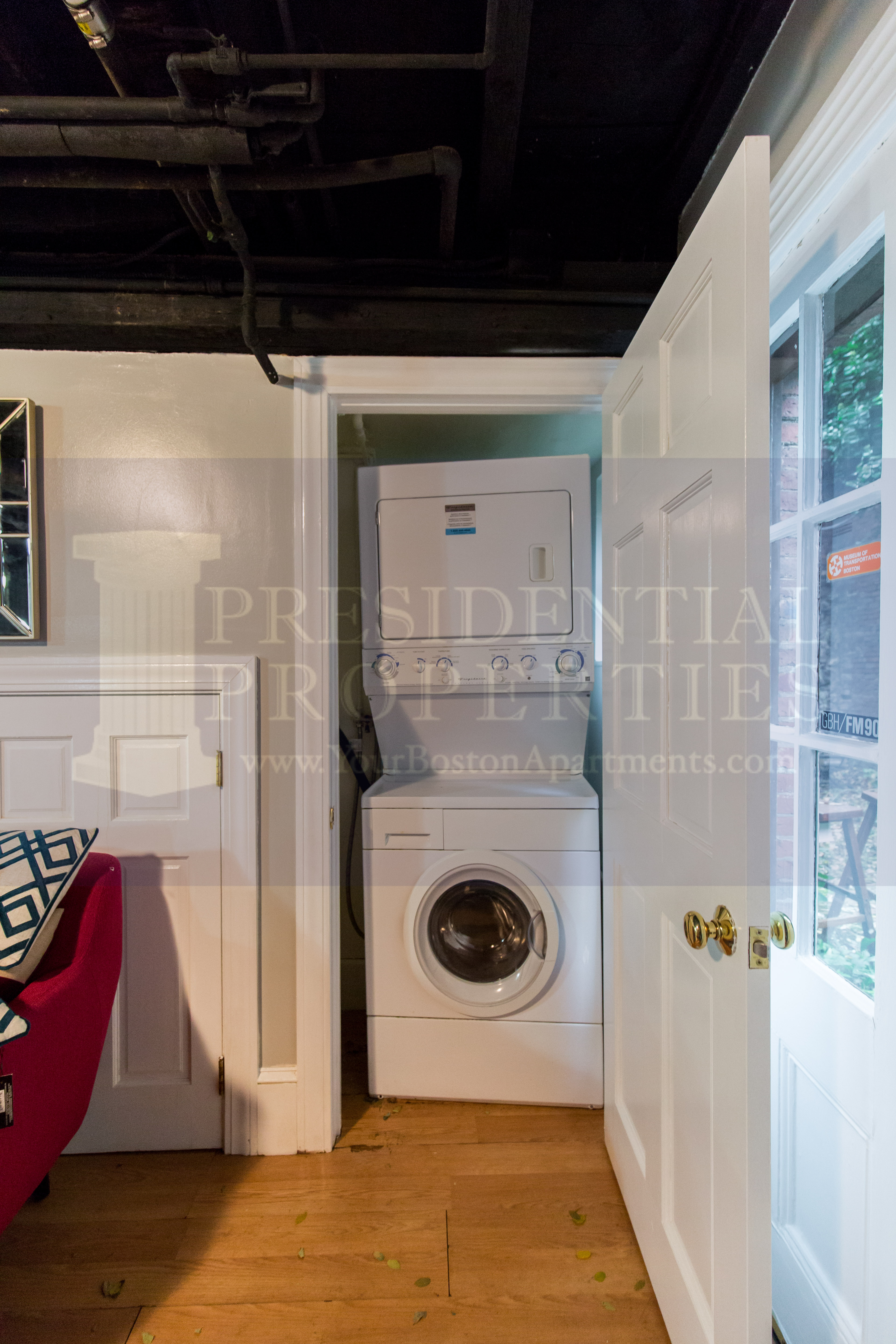 3 Champney Pl, Beacon Hill