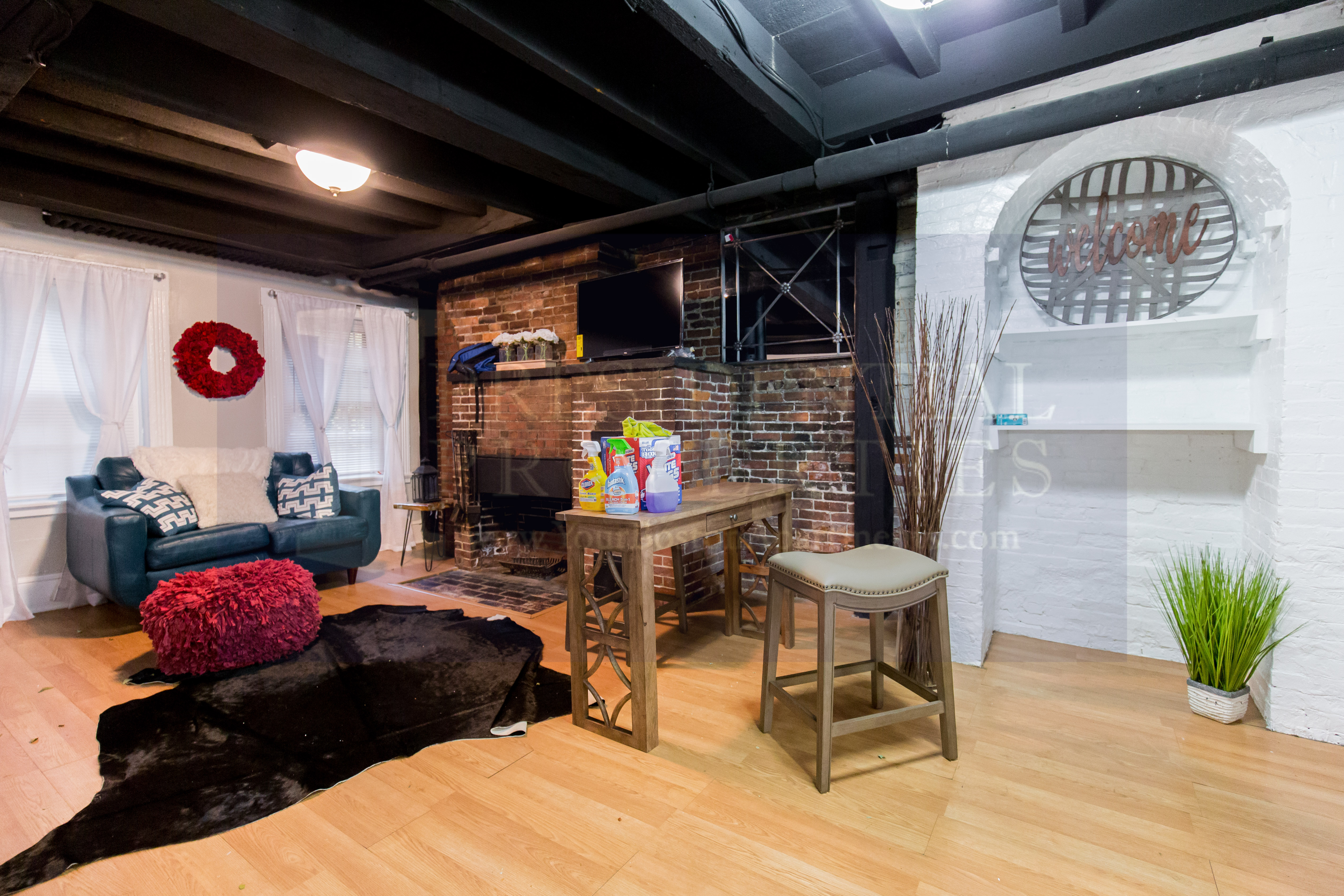 3 Champney Pl, Beacon Hill