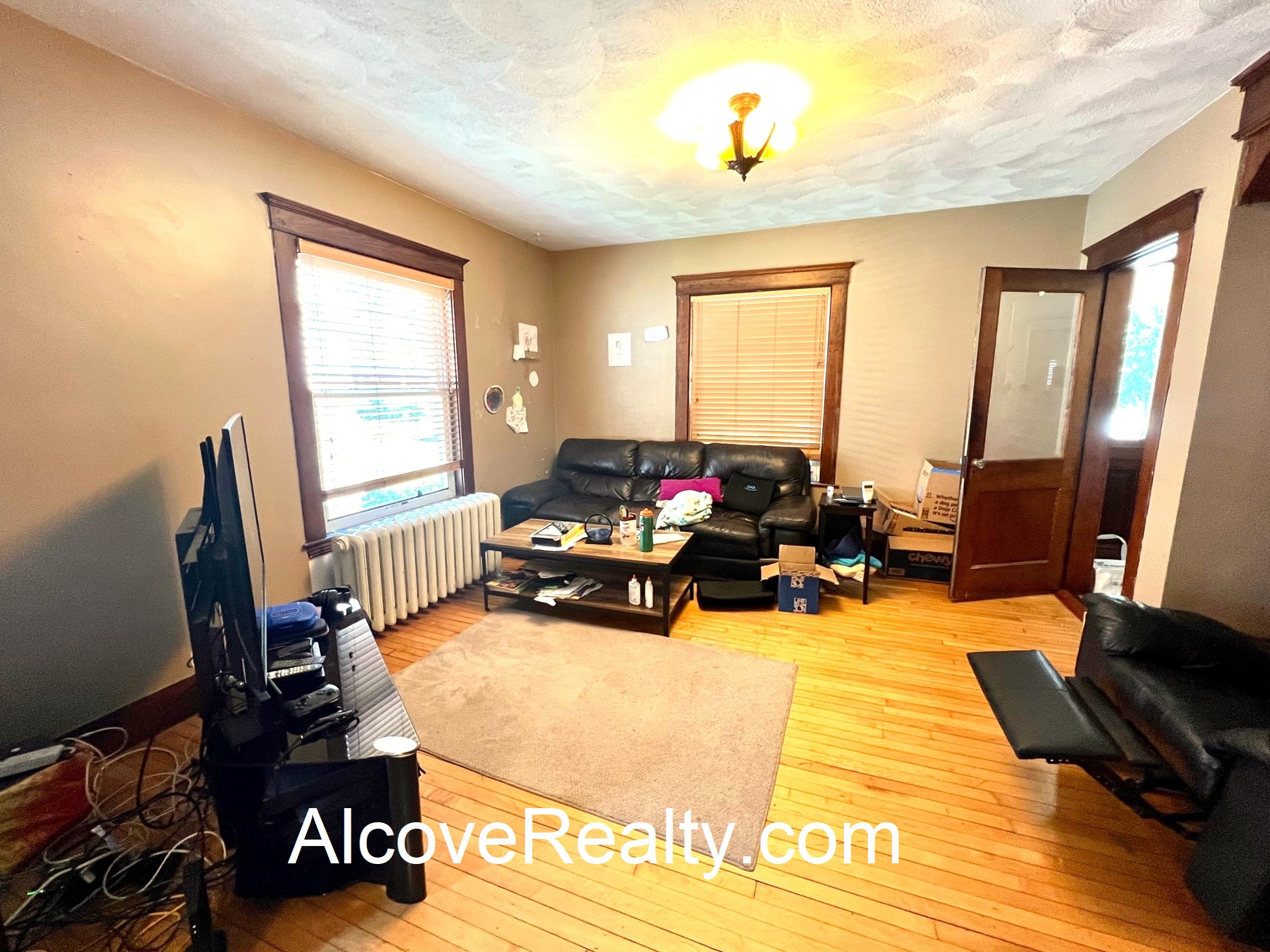 62 Harlow St, Arlington