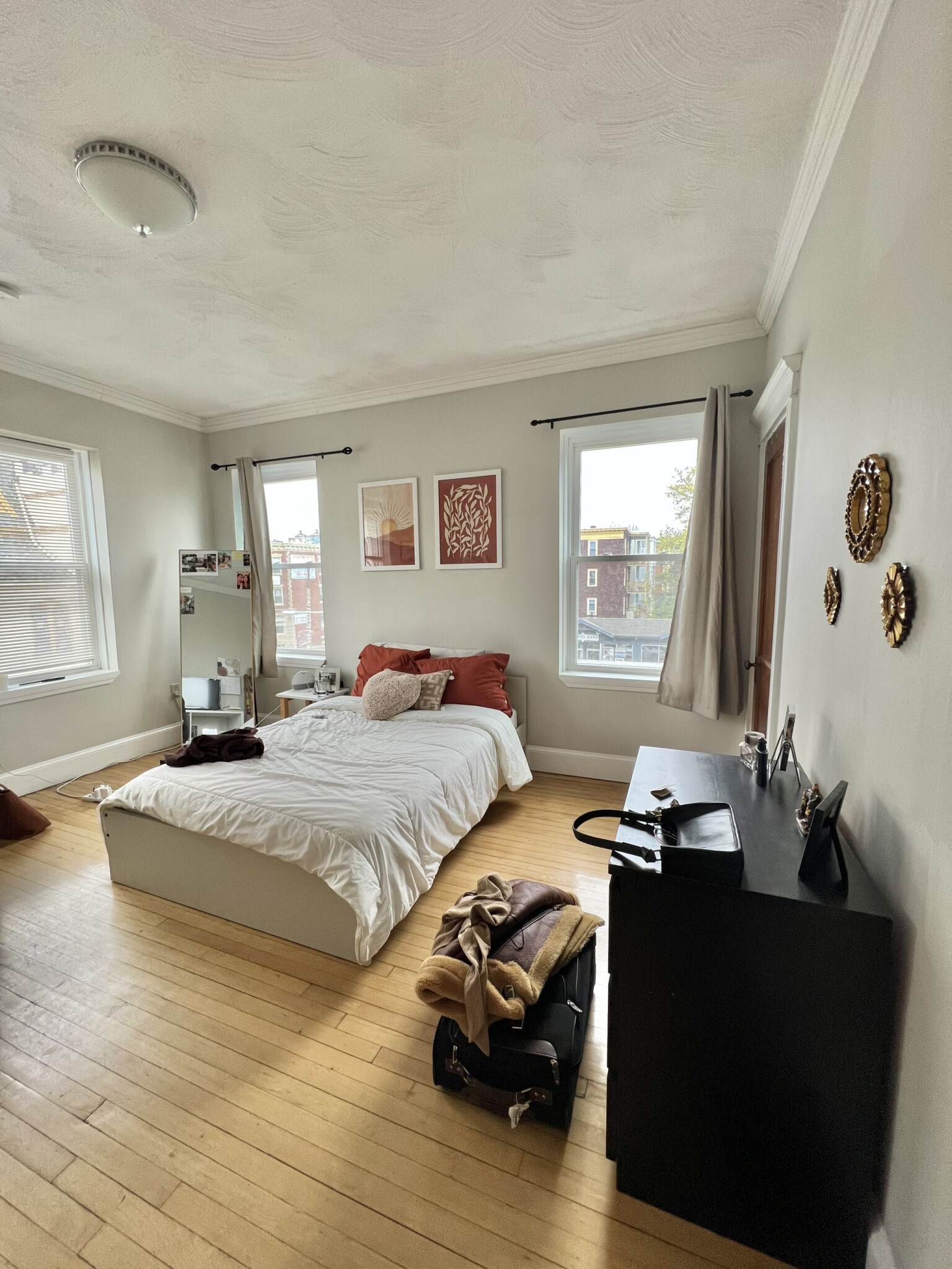 4 Farrington Ave,, Allston