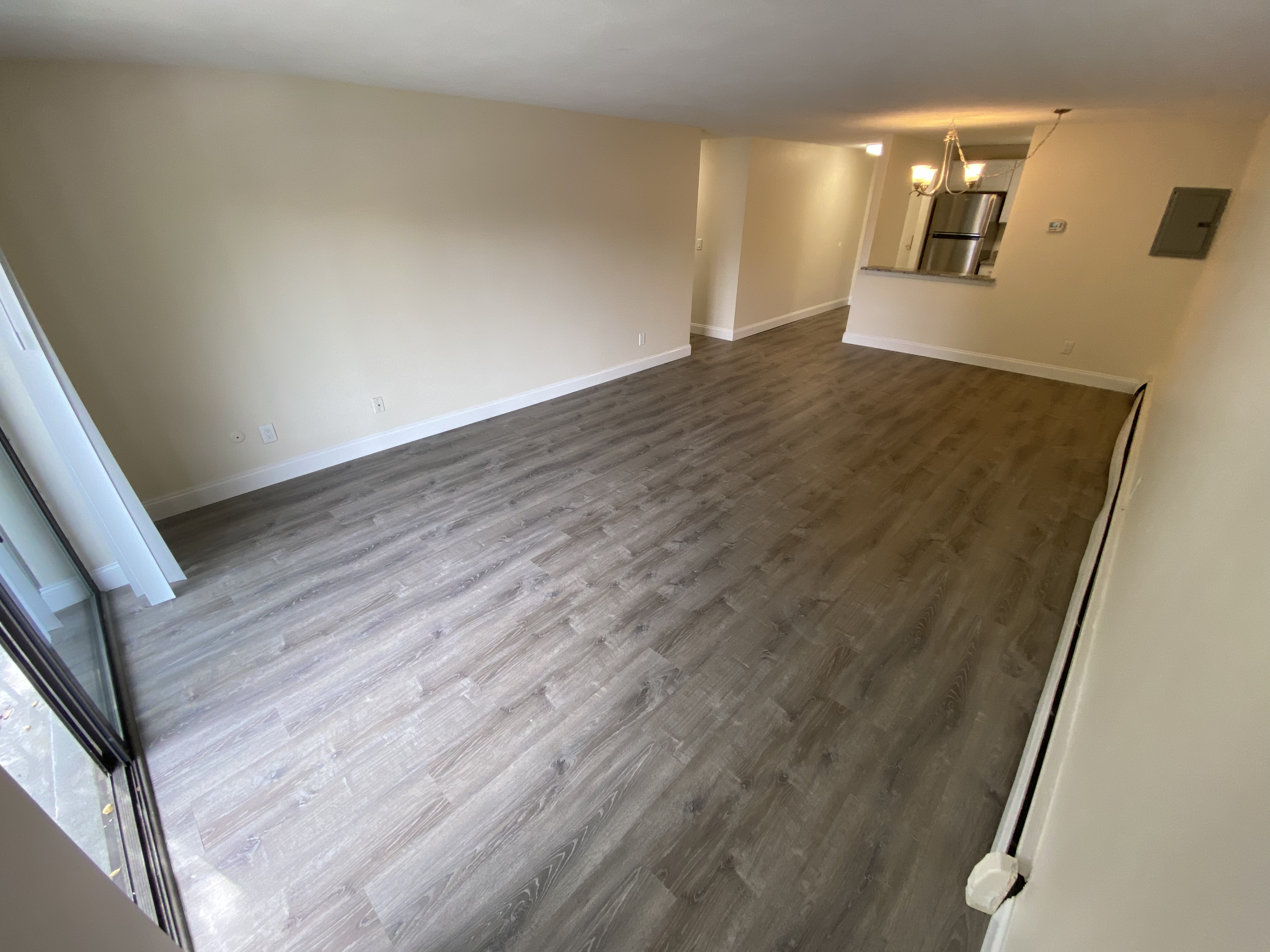 24 Whites Ave, Watertown Square