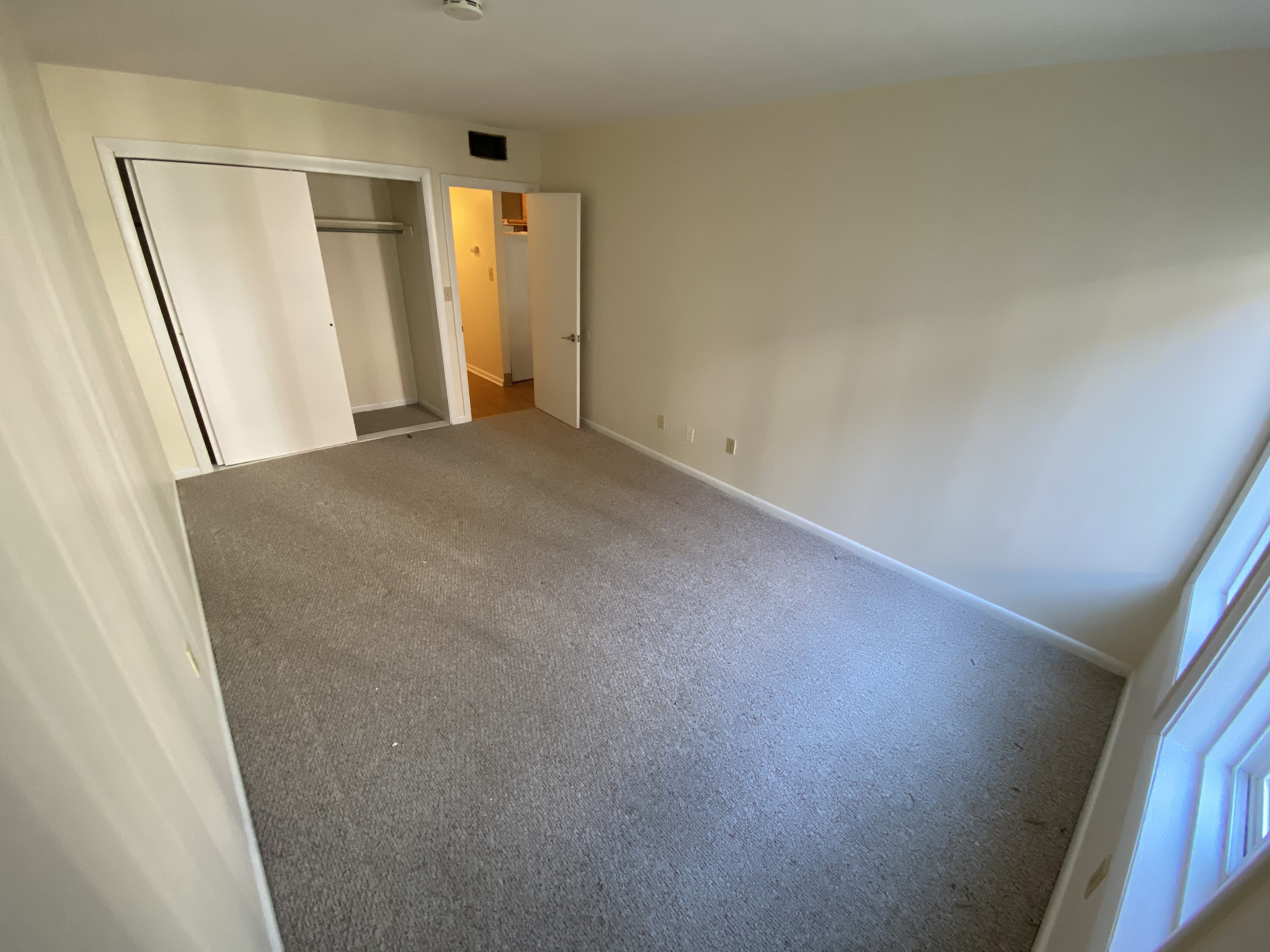 14 Westgate Dr, North Woburn