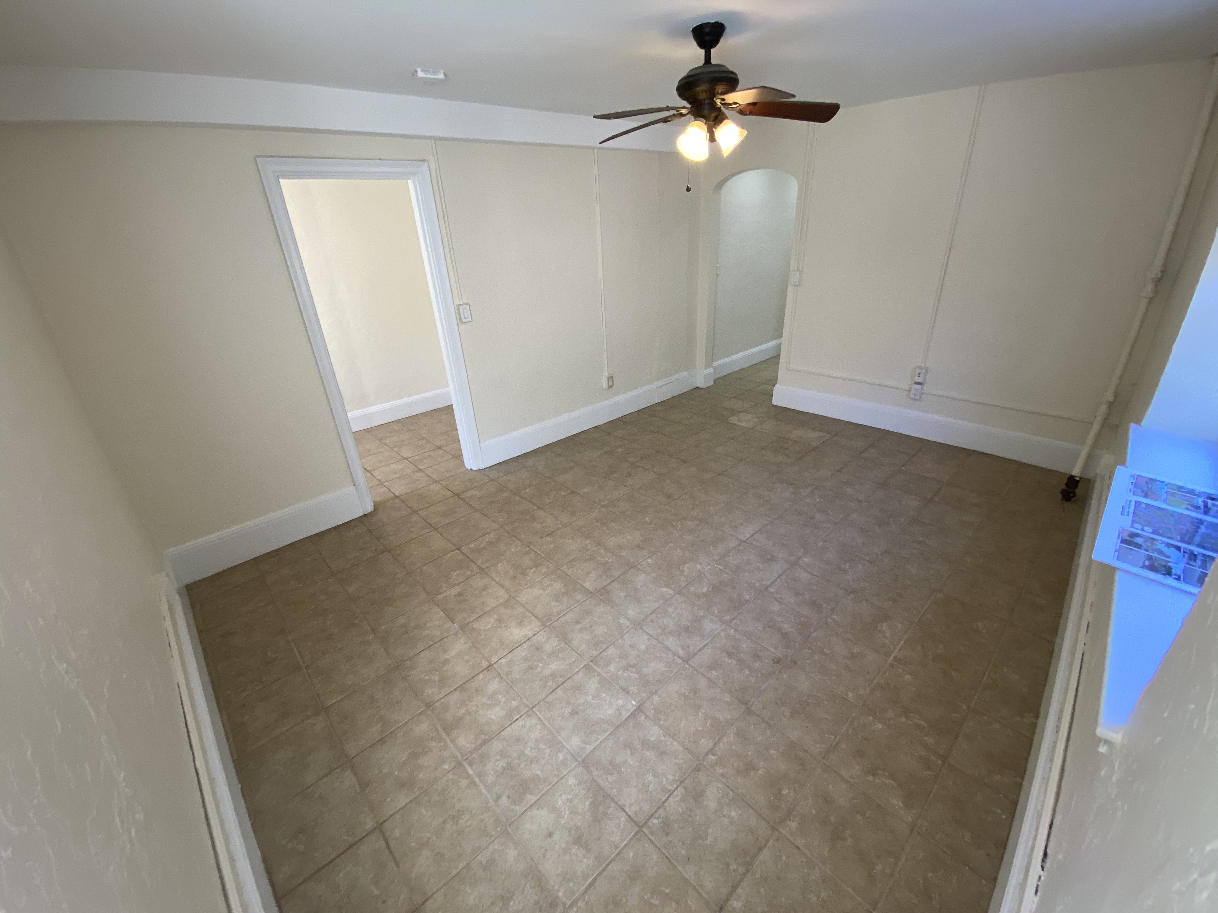 2 Elmwood Ave, Winchester Town Center