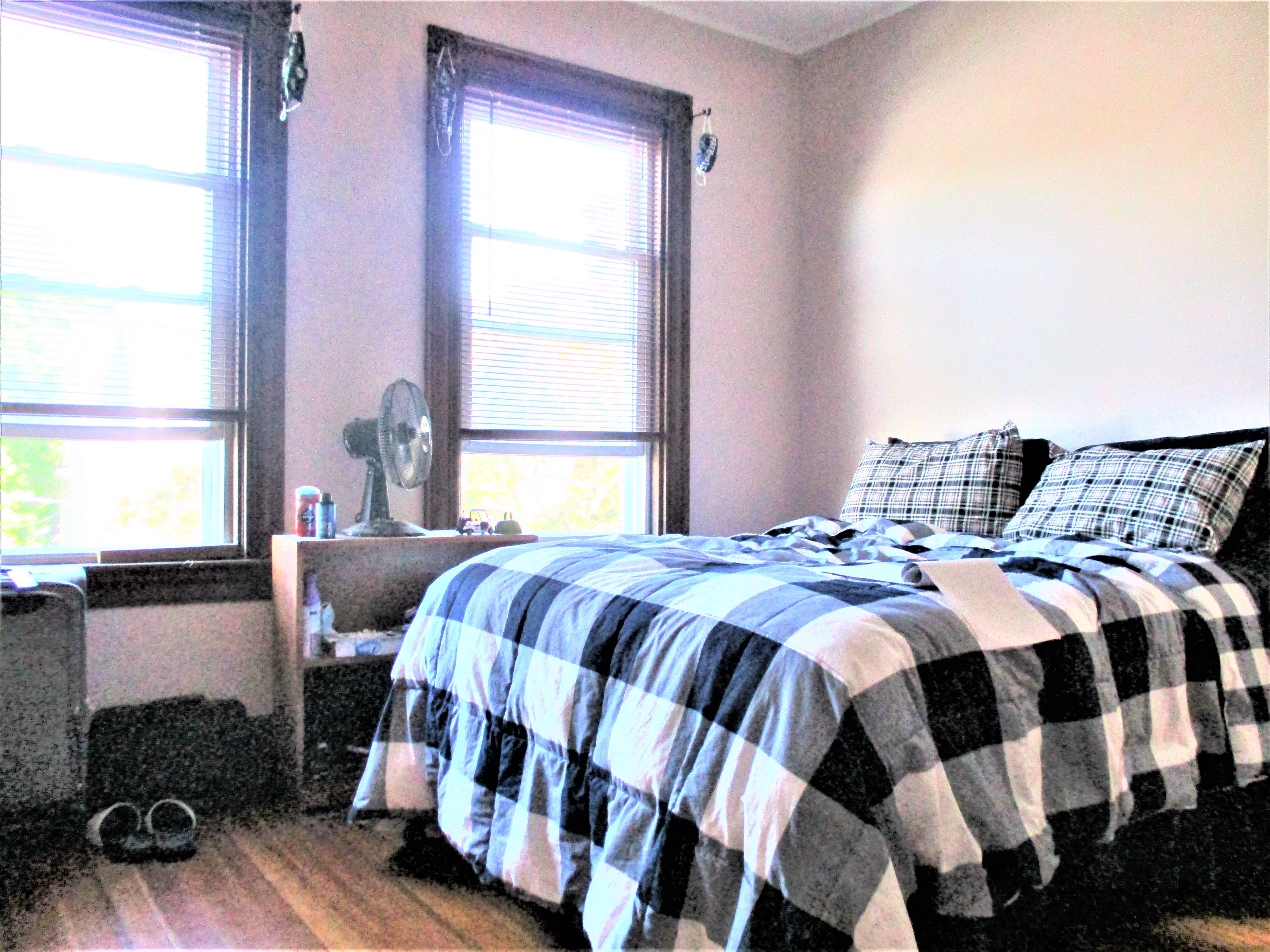 4 Monctcalm Ave, Brighton