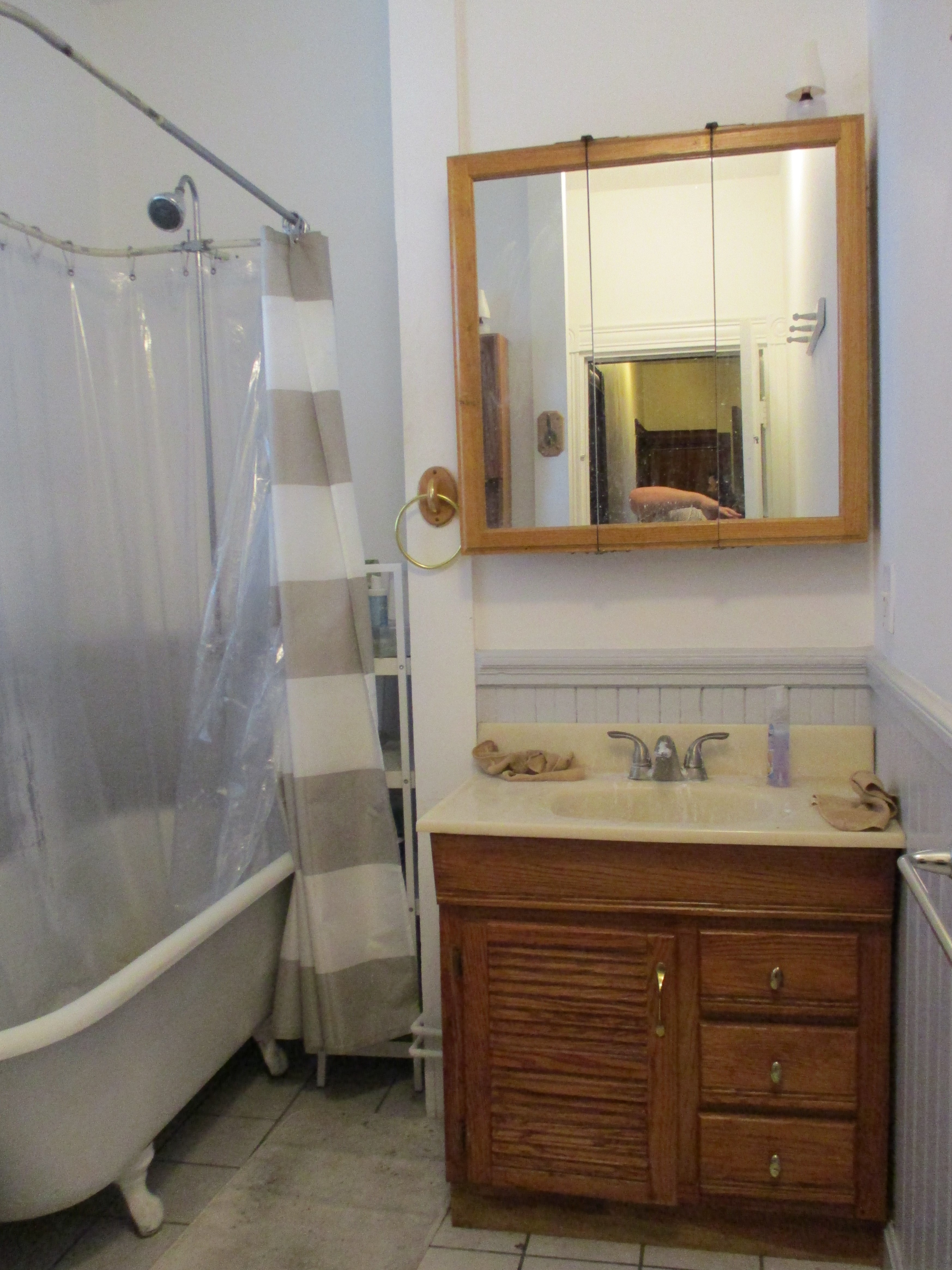 4 Monctcalm Ave, Brighton