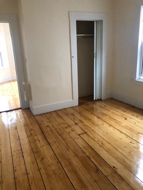 4 Watson St,, Cambridgeport