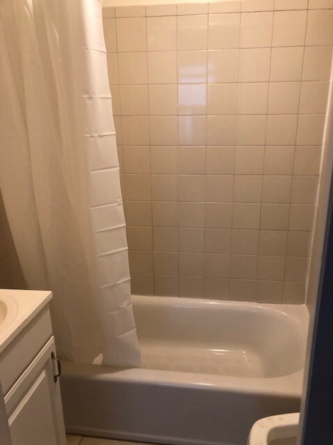 4 Watson St,, Cambridgeport