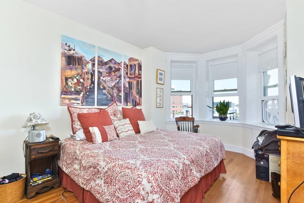 8 Garrison, Back Bay