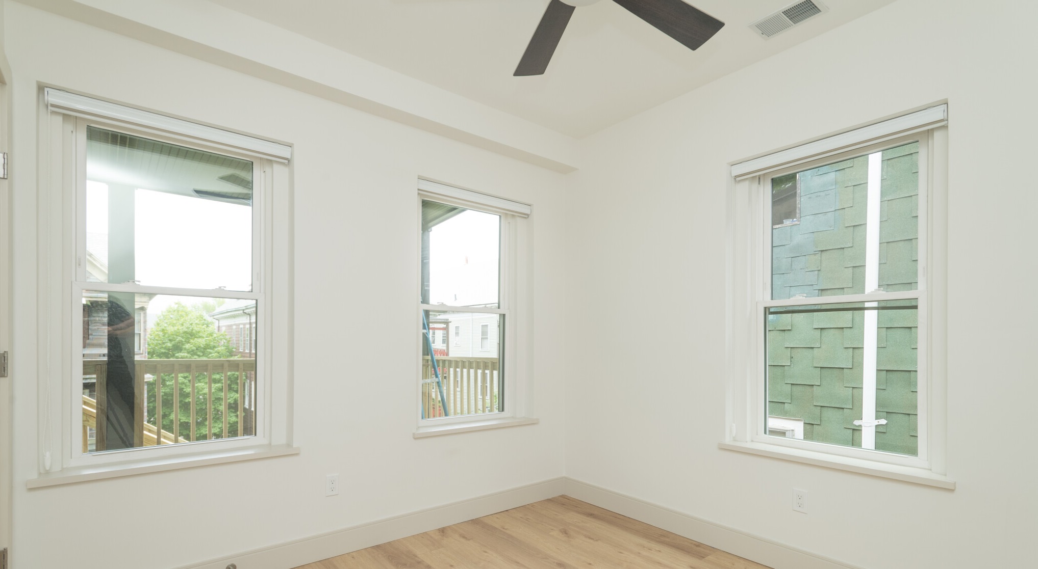 178 Saint Alphonsus St, Mission Hill