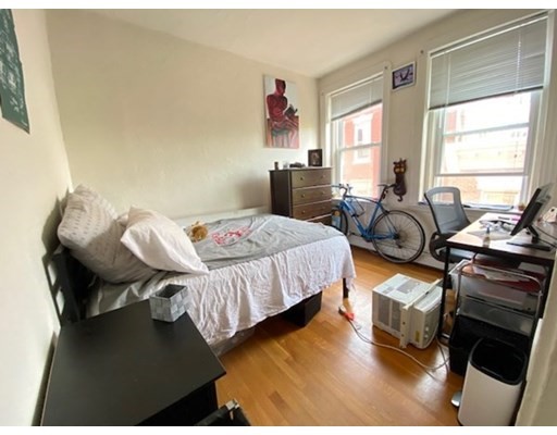 15 Unity St, North End