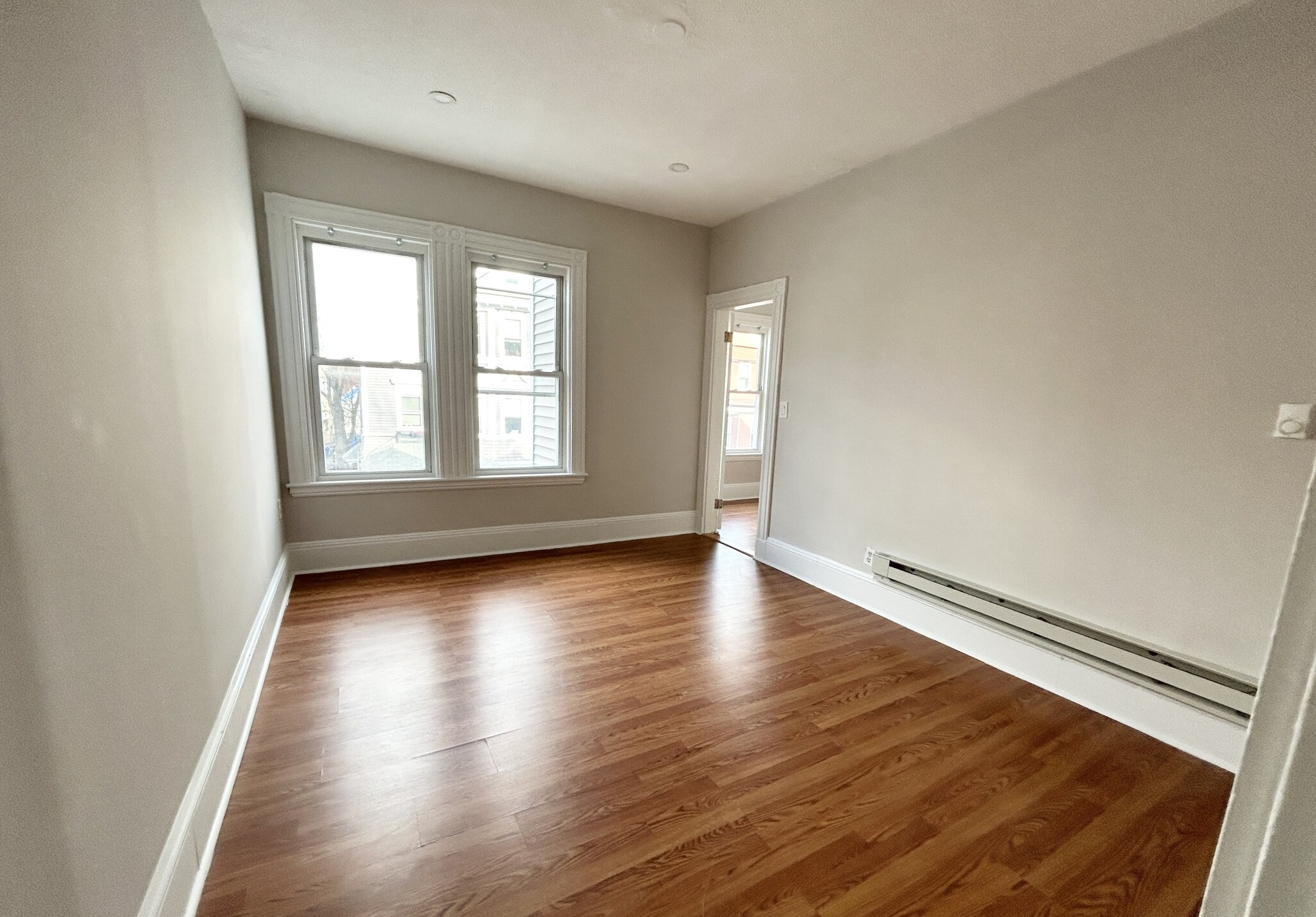 78 Hillside St, Mission Hill