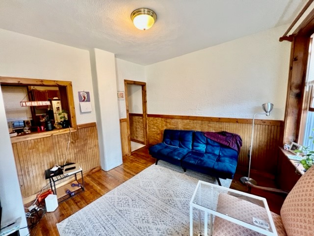 4 Garden Court St, North End