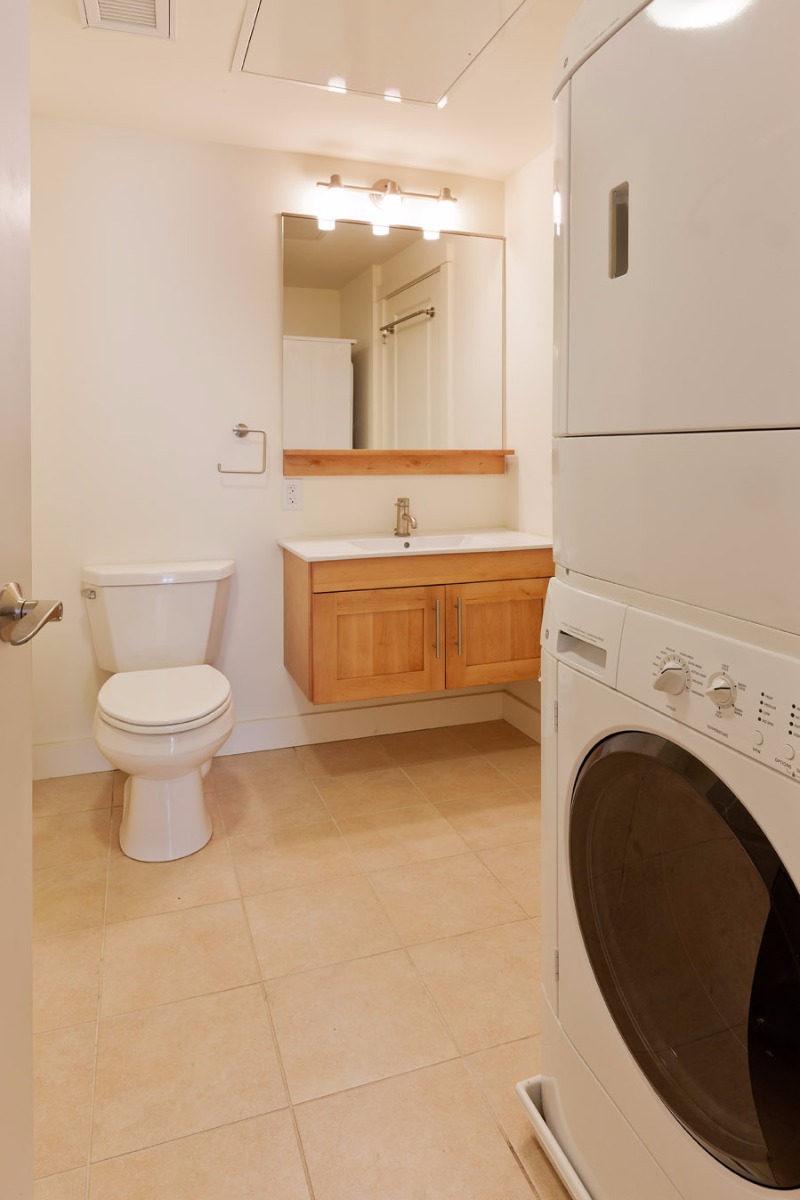 87 New St, Neighborhood Nine