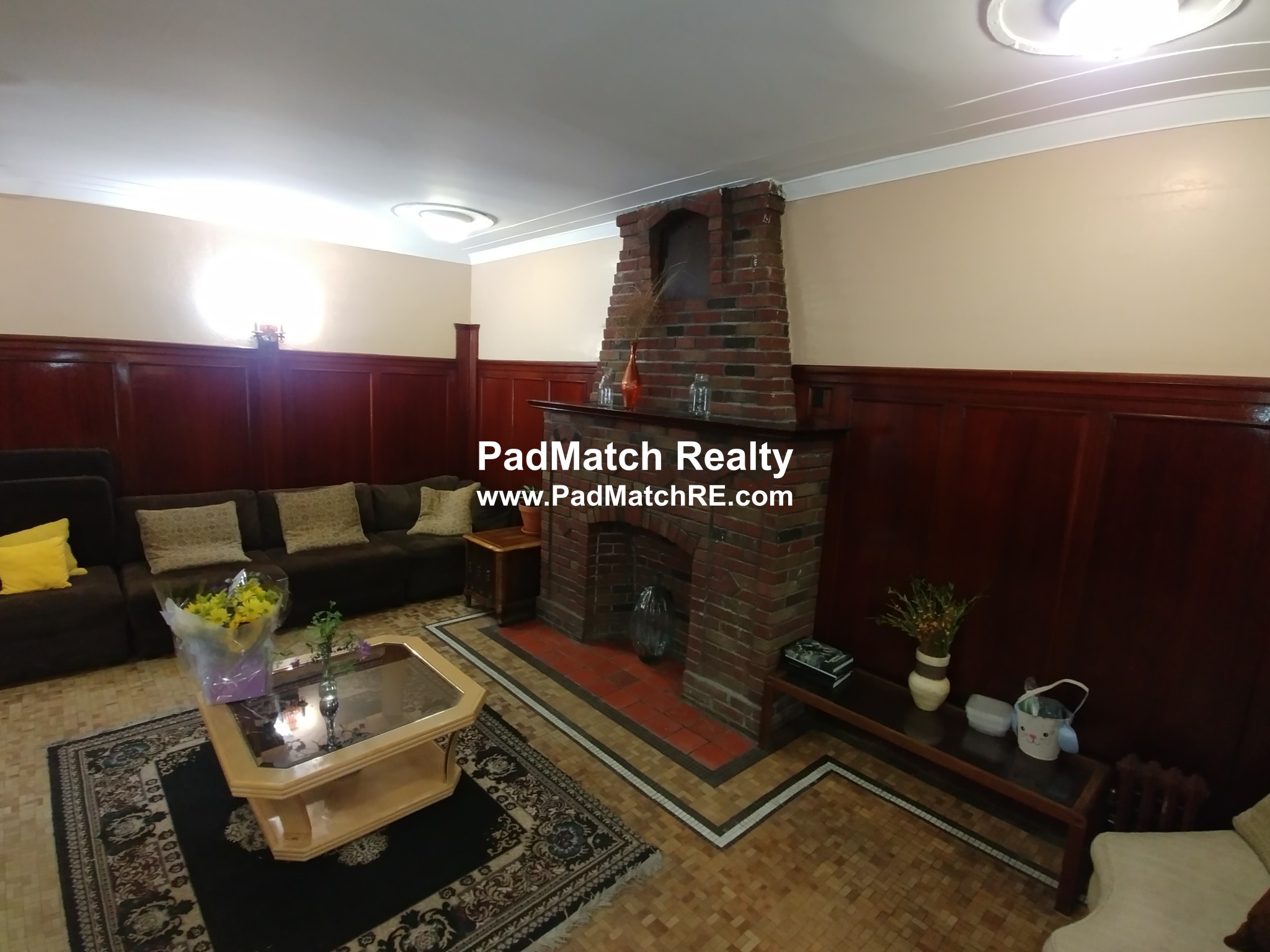 2045 Commonwealth Ave, Brighton