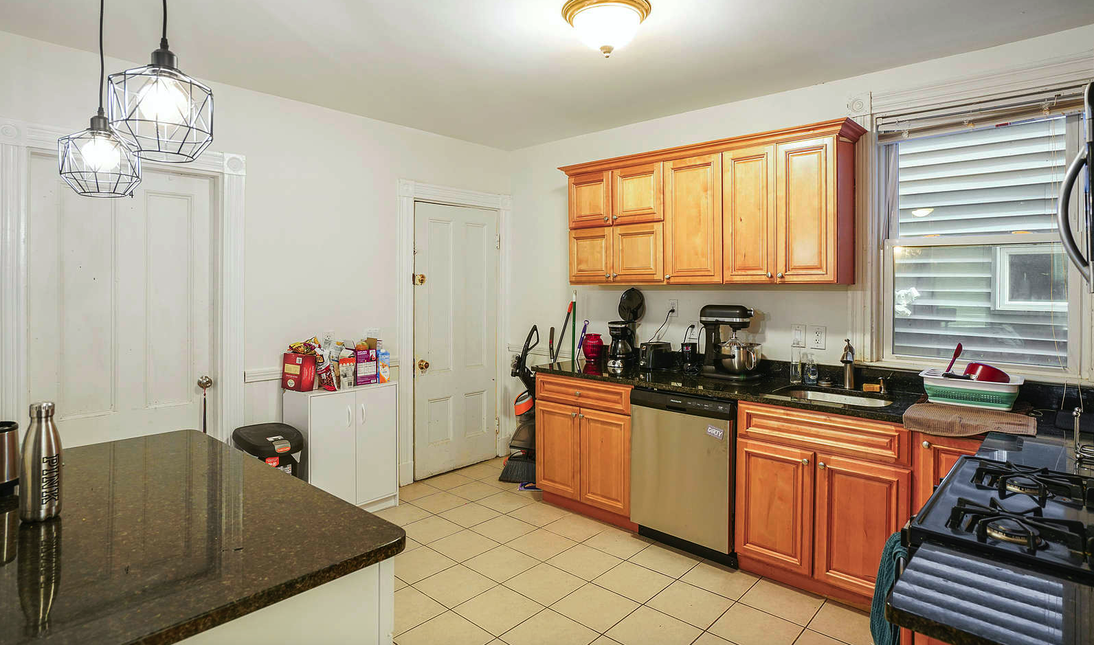 13 Sachem, Mission Hill