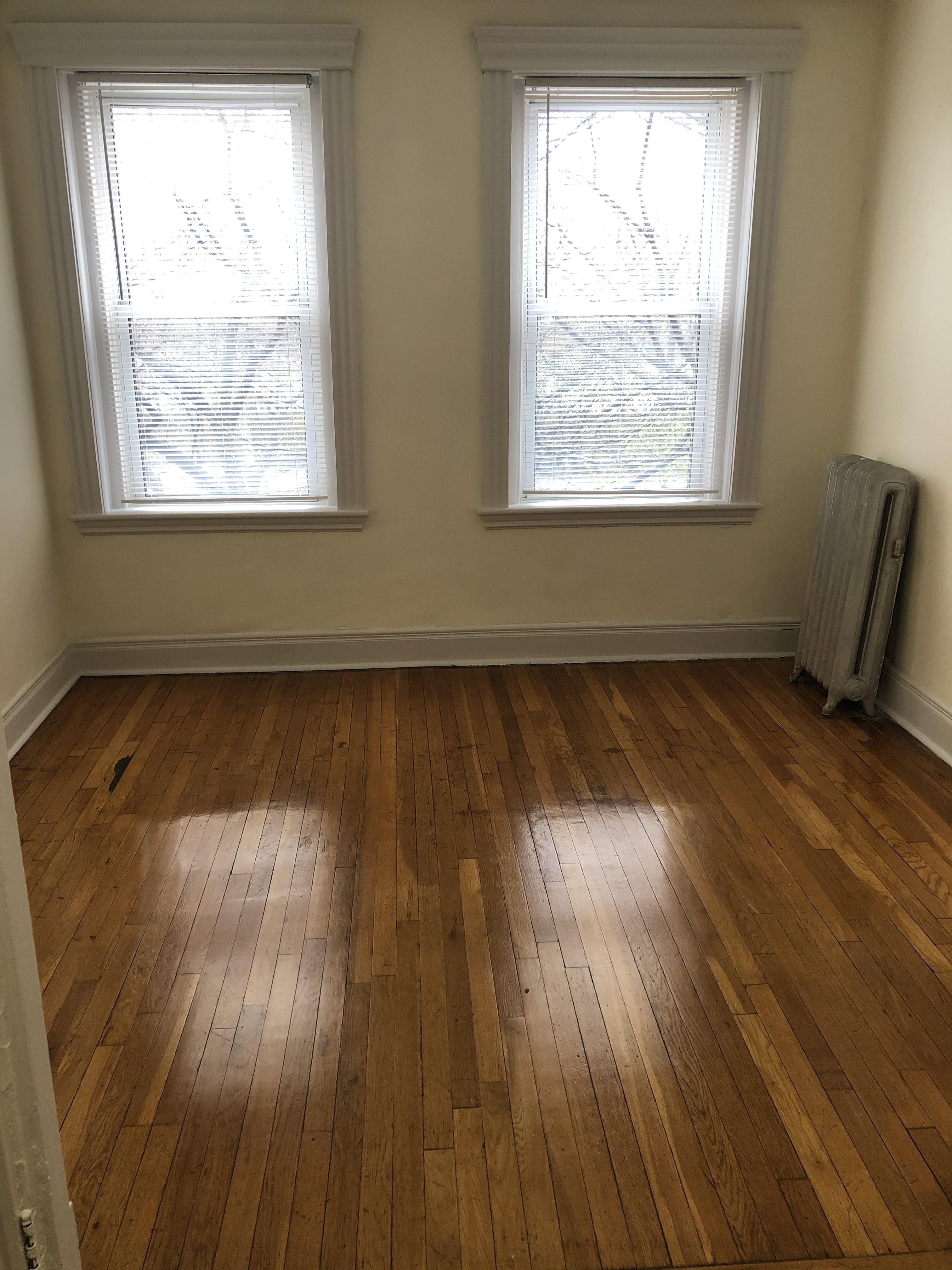 352 Riverway, Mission Hill