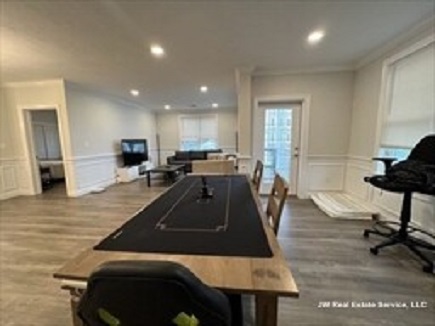 320 Middlesex Ave, Medford