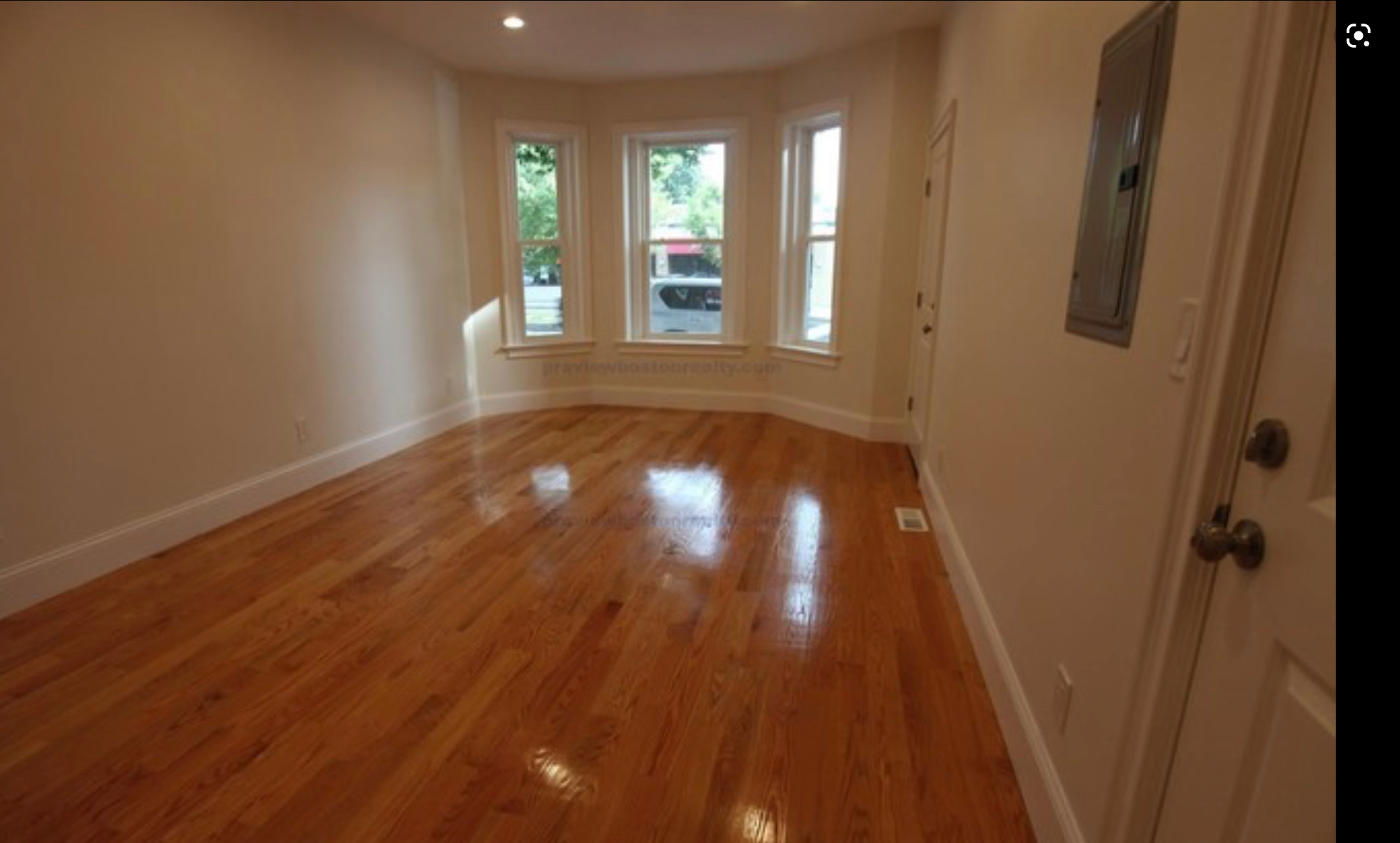 54 Gardner St, Allston