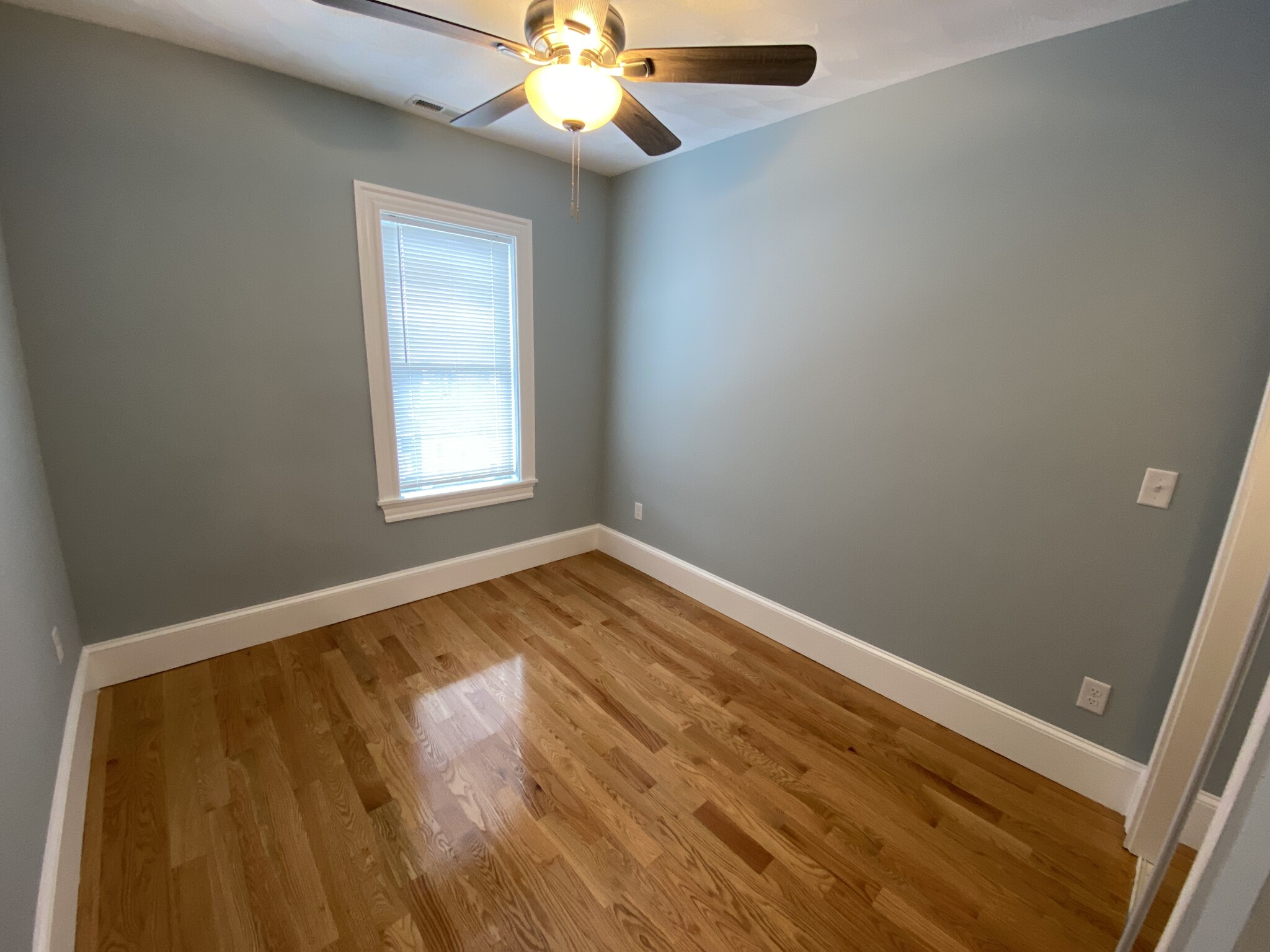 8 Spencer, Porter Square