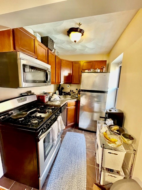 10 Hull St, North End