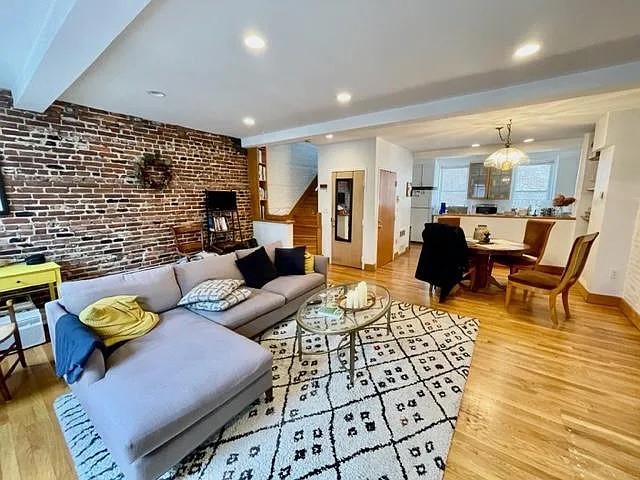 6 Prince St, North End