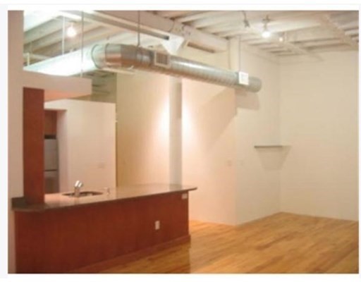 111 Beach St, Leather District