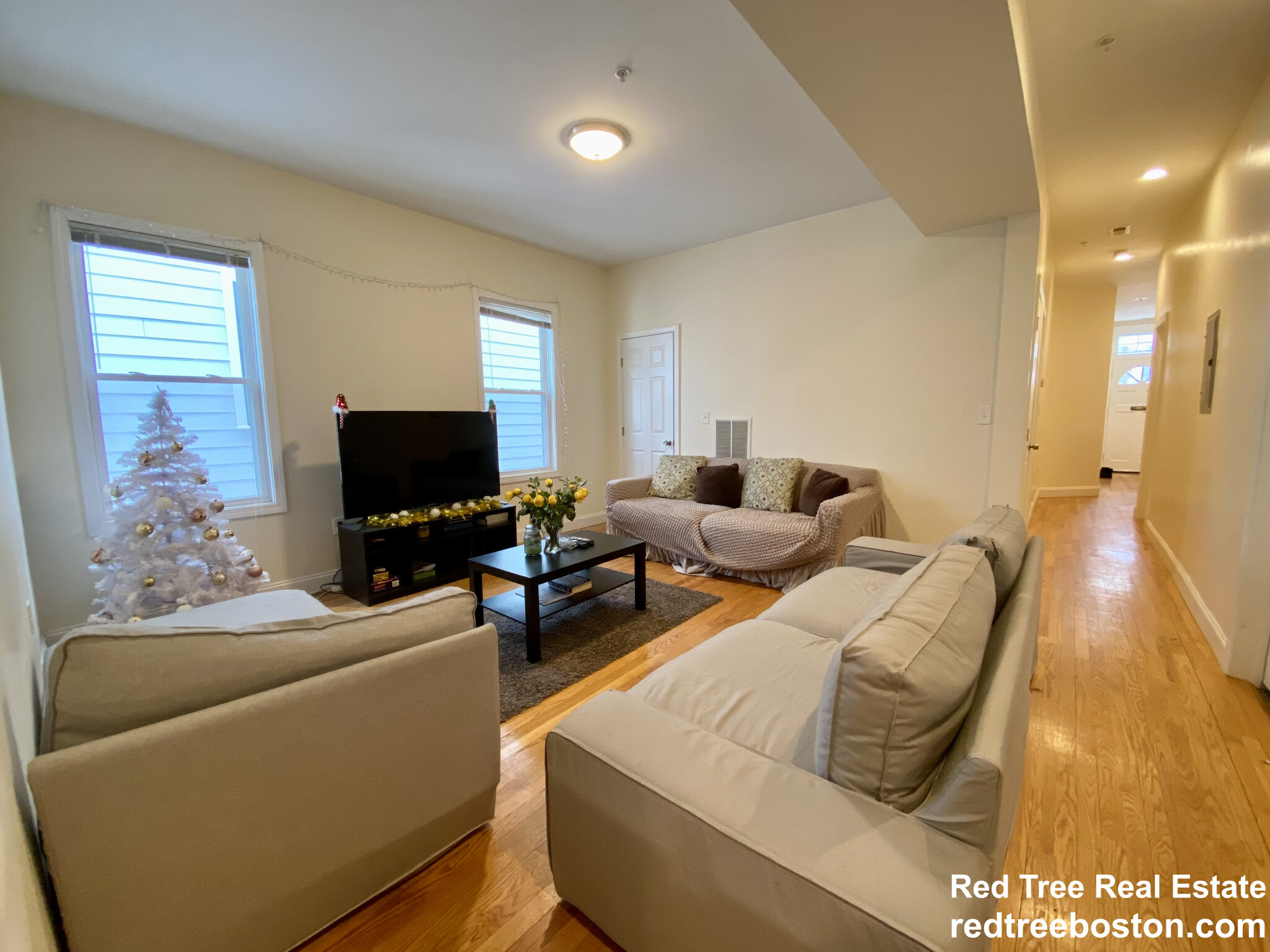 3235 Washington St, Jamaica Plain