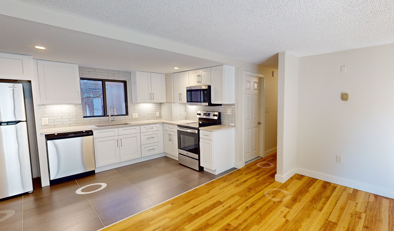 16 Elmer St, Riverside